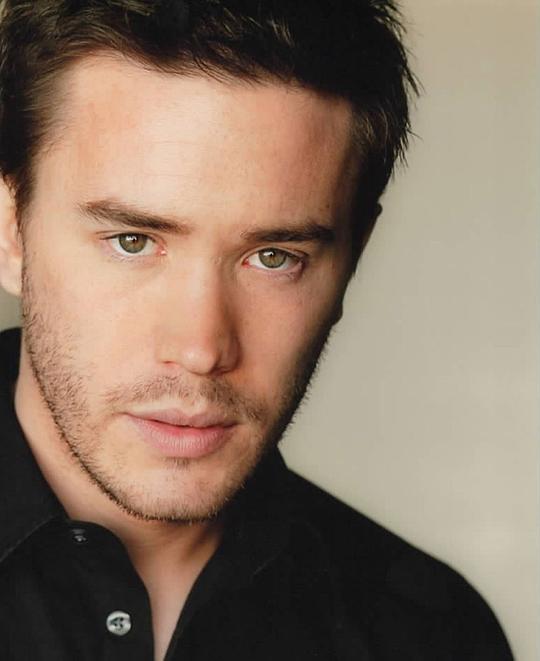 汤姆·派福瑞 Tom Pelphrey照片