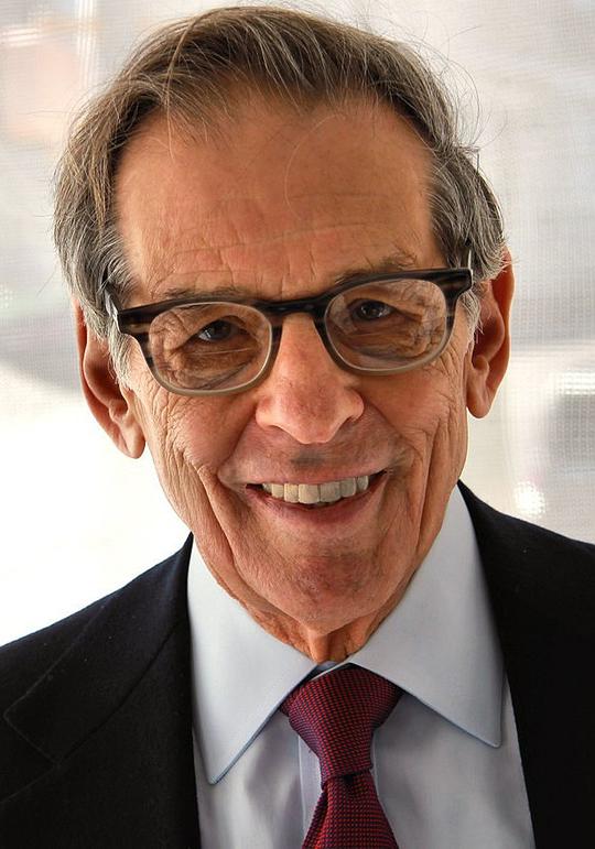罗伯特·A.卡洛 Robert A. Caro照片