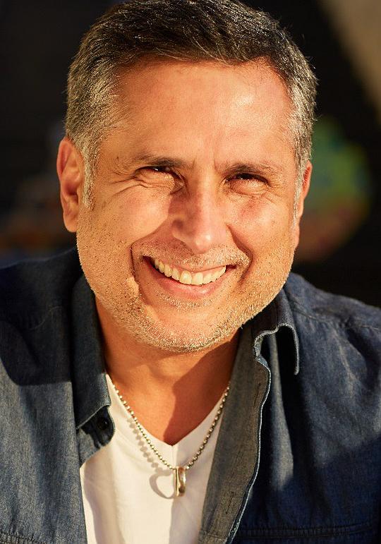 Marlon Moreno照片