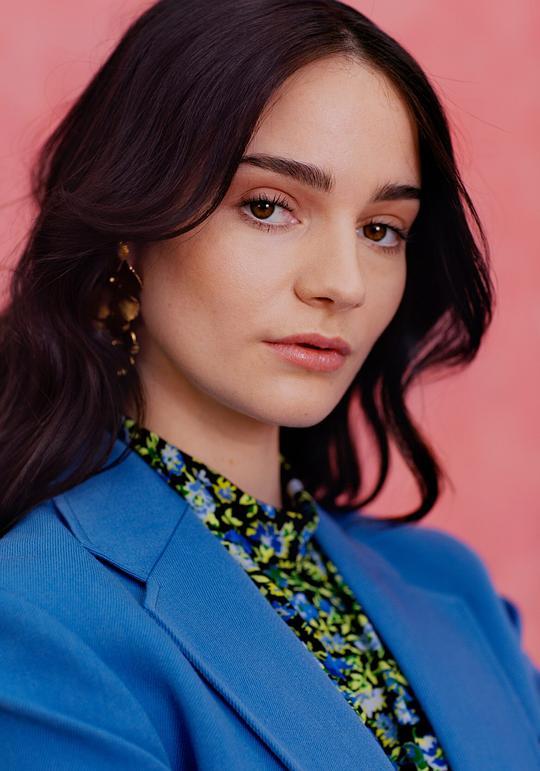 艾斯琳·弗兰乔茜 Aisling Franciosi照片