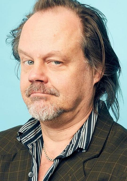 拉瑞·凡斯登 Larry Fessenden照片