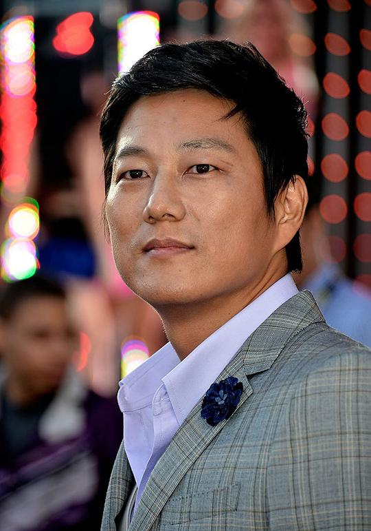 姜成镐 Sung Kang照片