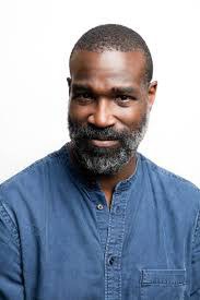 滕德·艾德比佩 Tunde Adebimpe照片