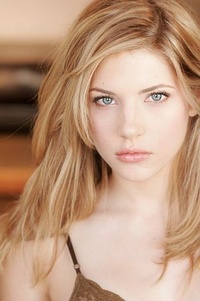 凯瑟琳·温尼克 Katheryn Winnick照片