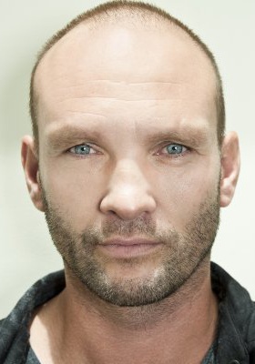 安德鲁·霍华德 Andrew Howard照片