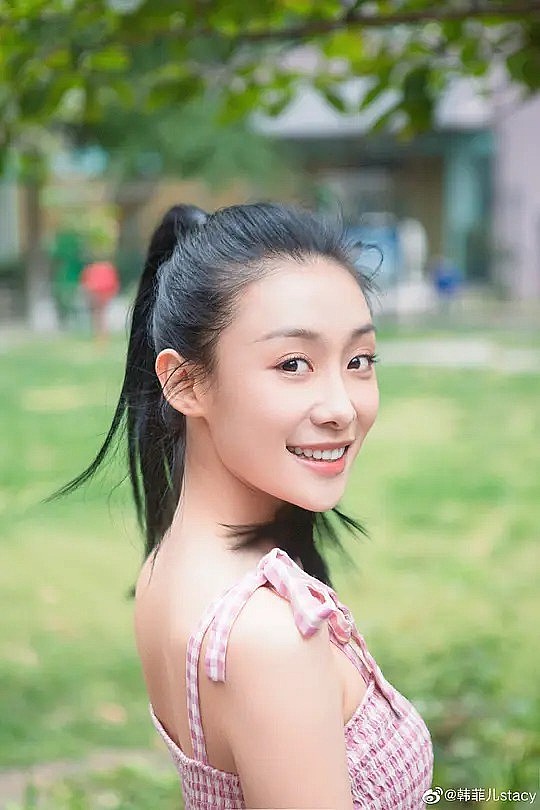 韩菲儿 Fei'er Han照片