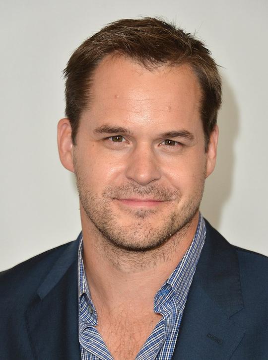 凯尔·博恩海默 Kyle Bornheimer照片