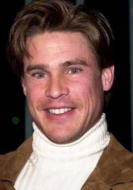 威廉·麦克纳马拉 William McNamara照片