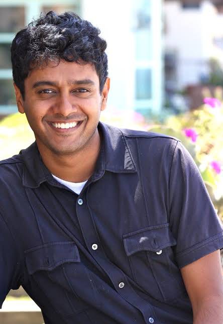 查兰·普拉巴卡尔 Charan Prabhakar照片