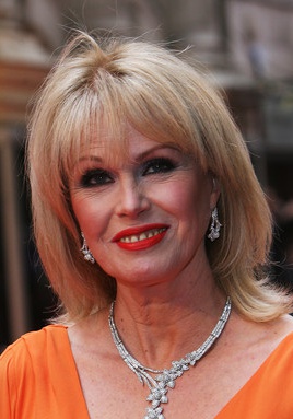 乔安娜·拉姆利 Joanna Lumley照片