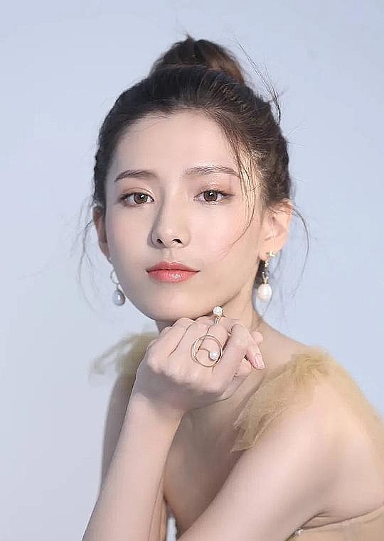 天爱 Tian'ai Zhang照片