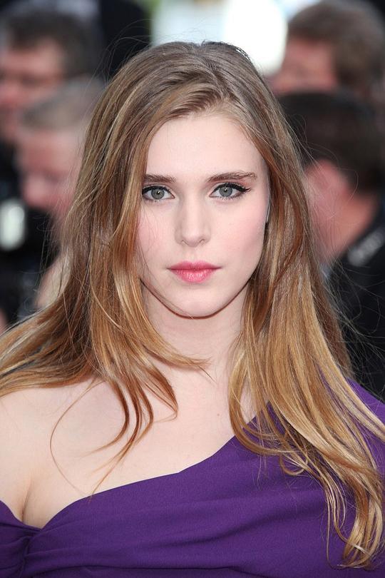 盖娅·威斯 Gaia Weiss照片