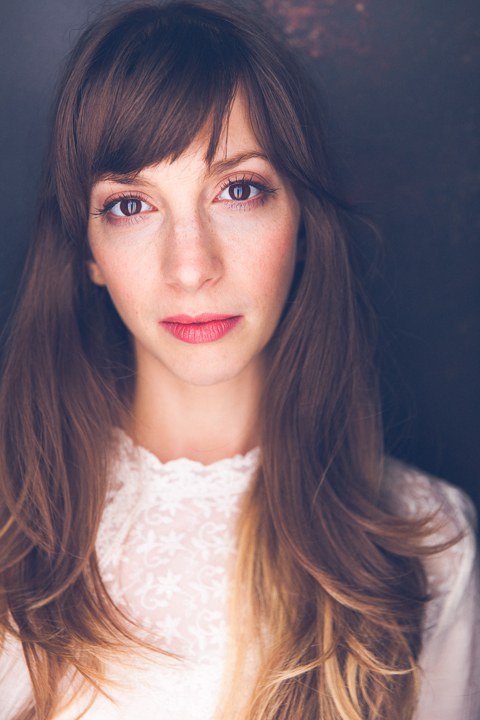 莫莉·伯纳德 Molly Bernard照片