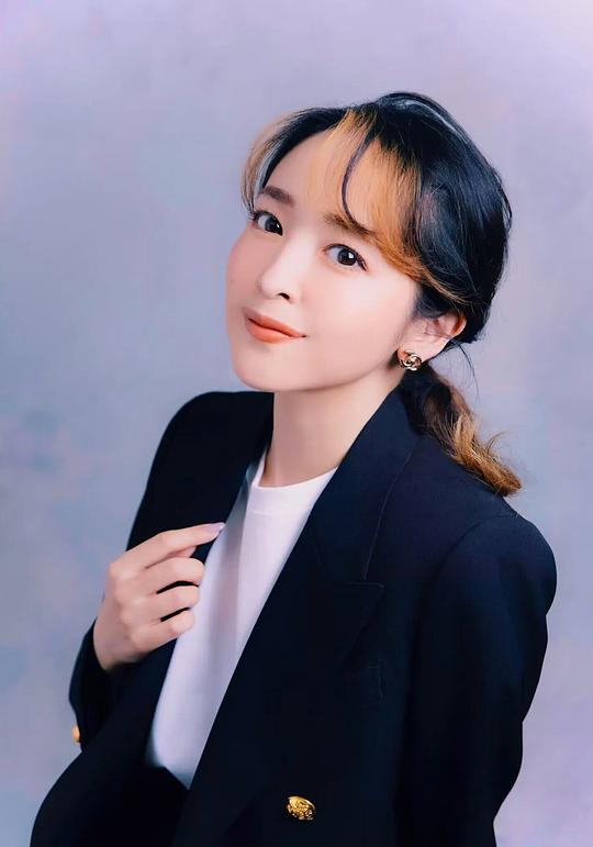 潘惠美 Megumi Han照片