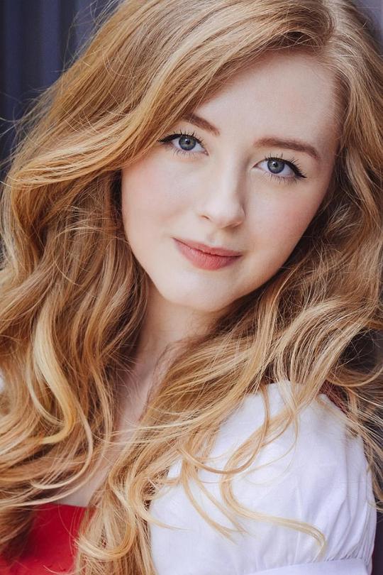 艾米丽·玛丽·帕尔默 Emily Marie Palmer照片