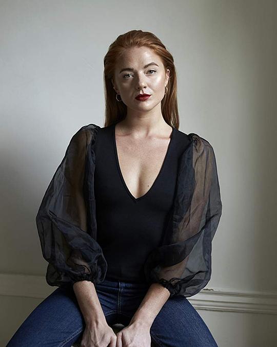伊丽莎白·莫里斯 Elizabeth Morris照片