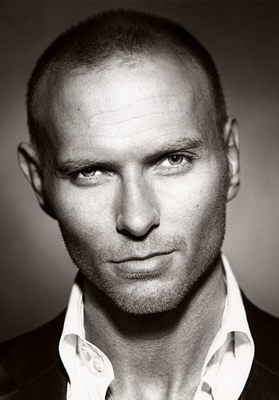 鲁克·高斯 Luke Goss照片