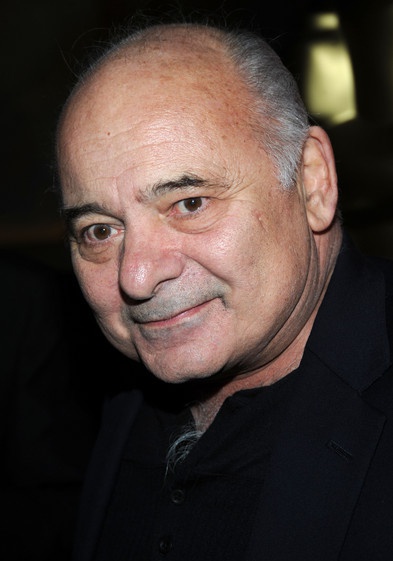伯特·杨 Burt Young照片