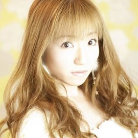 饭冢雅弓 Mayumi Iizuka照片