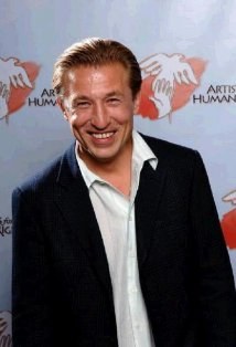 帕沙·D.林奇尼科夫 Pasha D. Lychnikoff照片