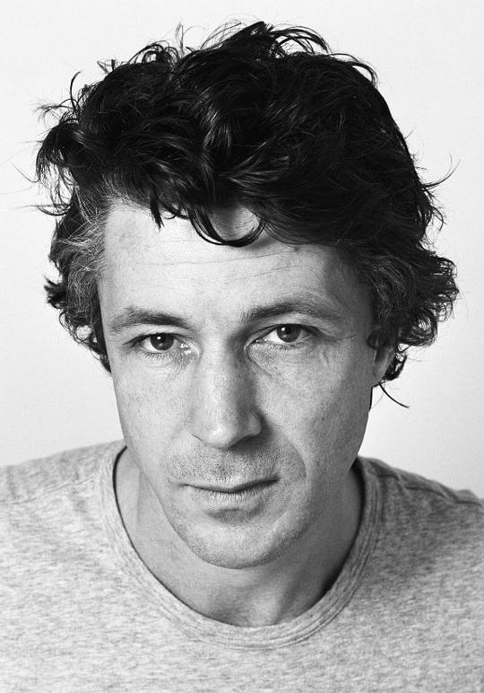 艾丹·吉伦 Aidan Gillen照片
