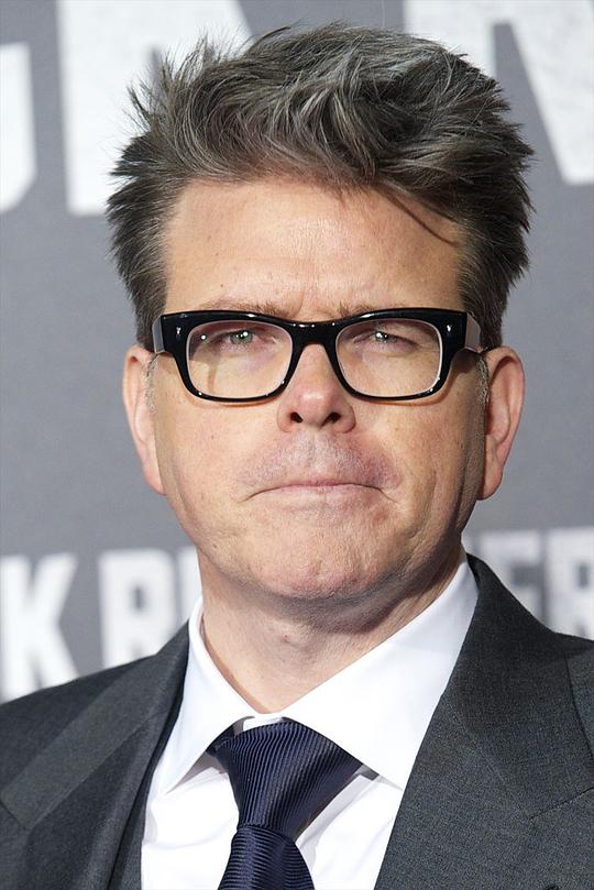 克里斯托弗·麦奎里 Christopher McQuarrie照片