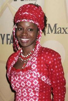 阿科苏阿·巴西亚 Akosua Busia照片