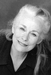 艾伦·戈尔 Ellen Geer照片