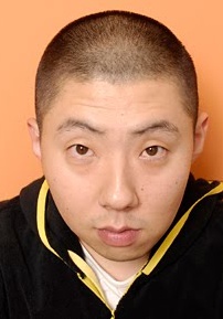 荒川良良 Yoshiyoshi Arakawa照片