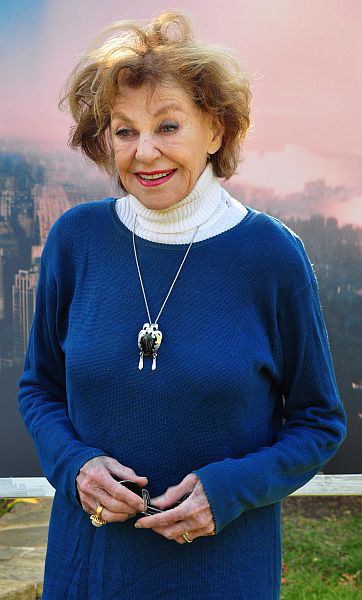琼·科普兰 Joan Copeland照片