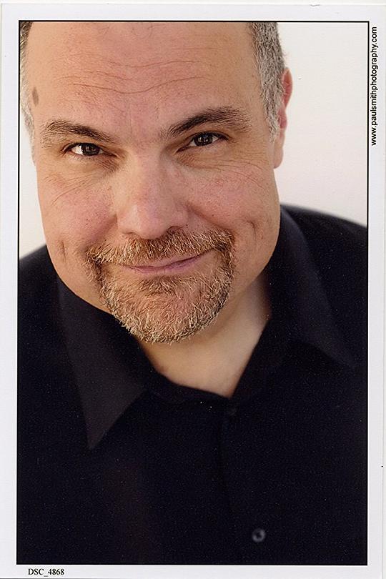 迈克尔·麦克沙恩 Michael McShane照片