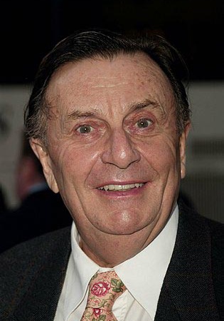 巴瑞·哈姆弗莱斯 Barry Humphries照片