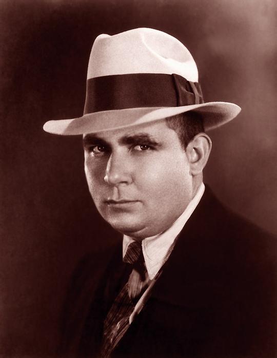 罗伯特·霍华德 Robert E. Howard照片