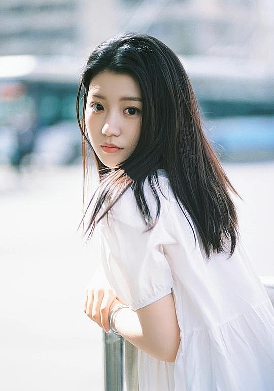 何田田 Tiantian He照片