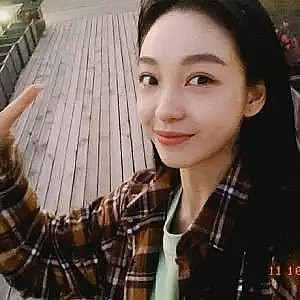 田轩宁 Xuanning Tian照片