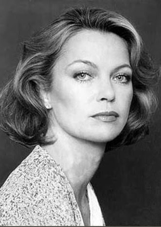 路易丝·弗莱彻 Louise Fletcher照片
