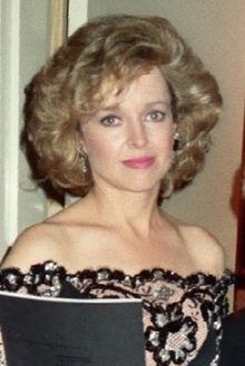 吉尔·艾肯伯里 Jill Eikenberry照片