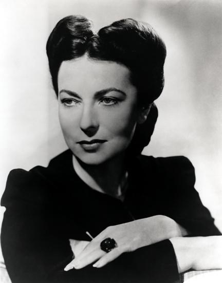 阿格妮丝·摩尔海德 Agnes Moorehead照片