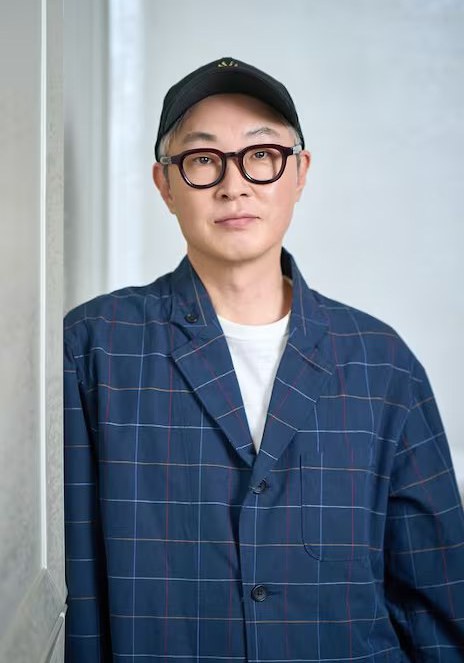 姜炯哲 Hyeong-cheol Kang照片