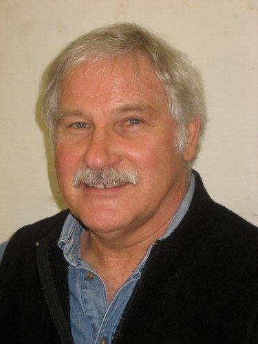 艾伦·伯格斯 Alan Burgess照片