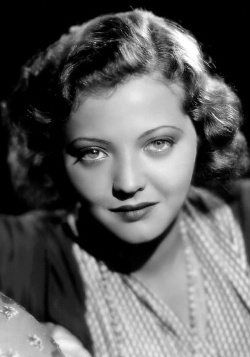 西尔维娅·西德尼 Sylvia Sidney照片