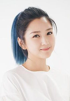 何洁 Jie He照片