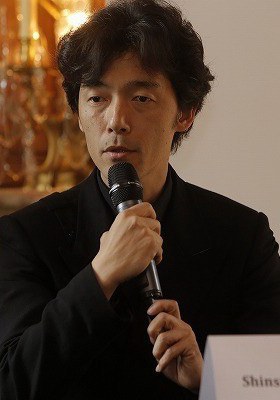 佐藤信介 Shinsuke Sato照片
