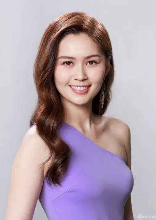梁超怡 Chiu Yi Leung照片