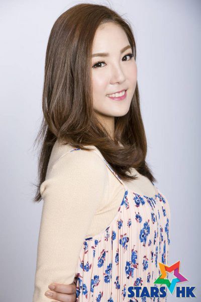 李静莲 Alina Lee照片