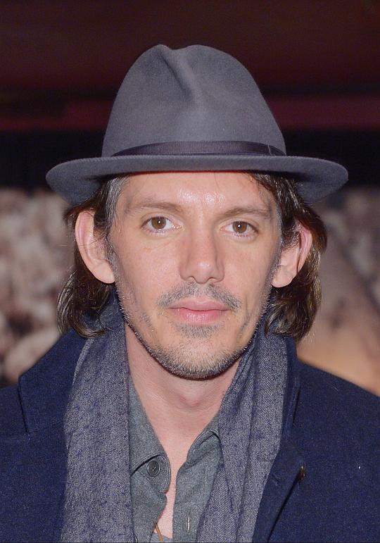 卢卡斯·哈斯 Lukas Haas照片