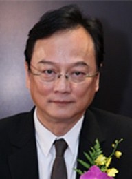 伍润泉照片