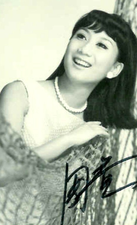 周萱 Hilda Chow Hsuan照片