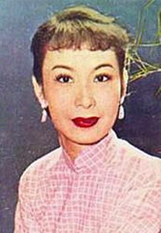 小燕飞 Yin-Fei Siu照片