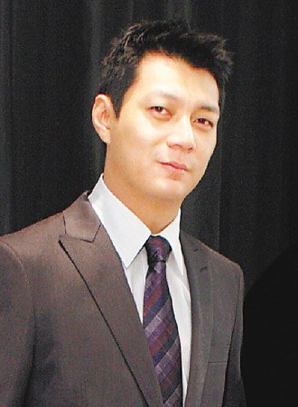 聂云 Dennis Nieh照片